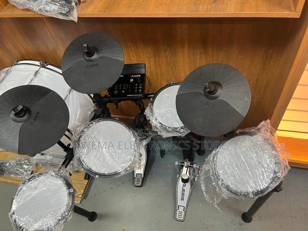 Alesis Nitro Max