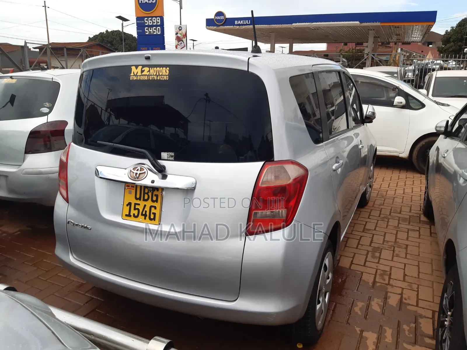 Toyota Ractis 2008 Silver