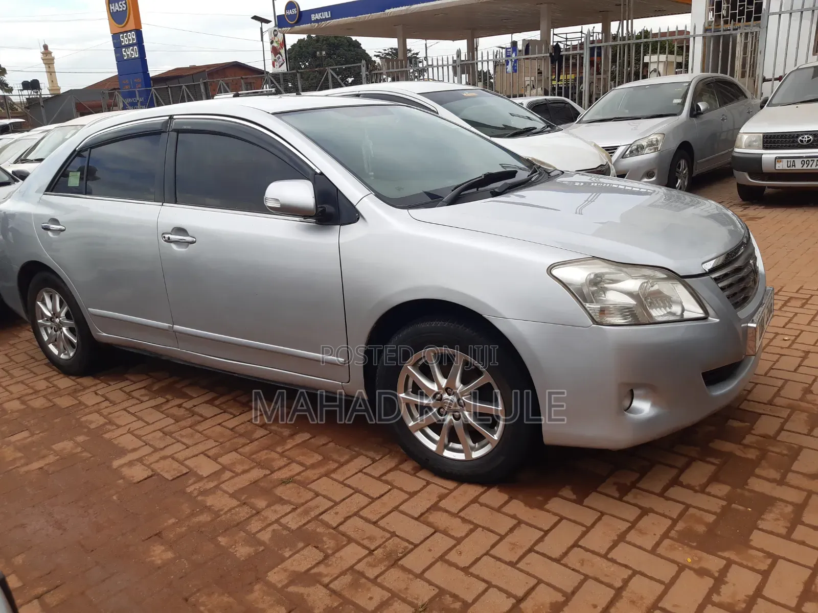 Toyota Premio 2010 Silver
