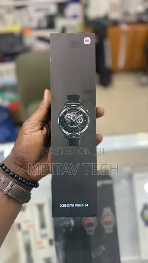 Xiaomi Watch S4