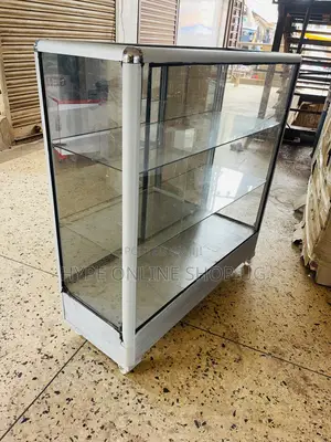 Brandnew 3feets Modern Glass Showcase Display Table