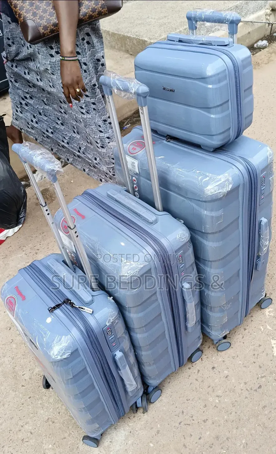 4 Pieces Prosper Suitcases