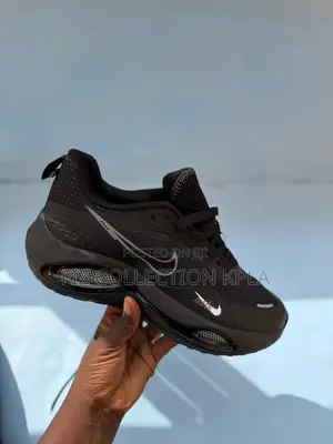 Nike Phantom Black