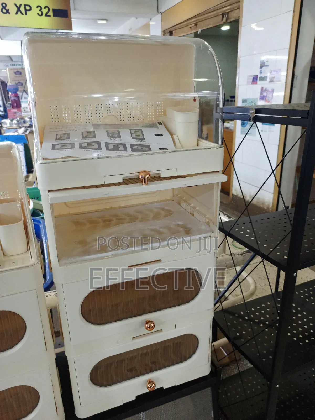 Multi-tier Plastic Kitchen Dish Rack And Storage Organizer.