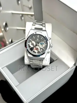 Simple Medium Sized Watches