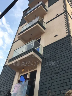Glass Balocony