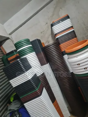 Standardized Plastic Flower Pots Plastic Flower Pots