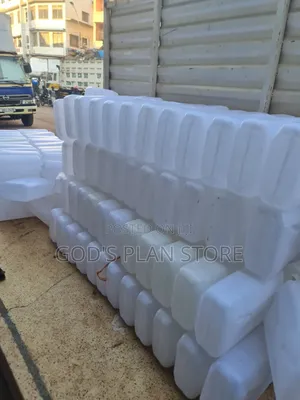 50pcs Plastic Jerrycans Plastic Jerrycans 20litres