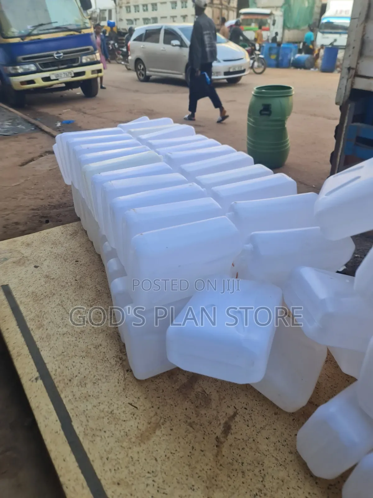 50pcs Plastic Jerrycans Plastic Jerrycans 20litres