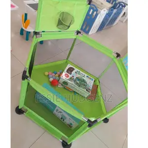Baby Play Pen/Safety Fence With Play Balls