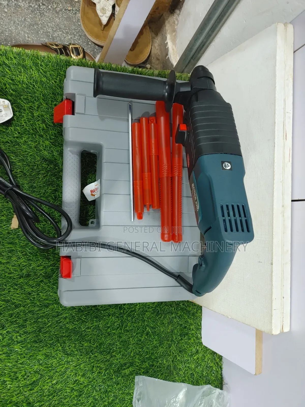 850w Raider Pro Corded Electric Concrete Drill