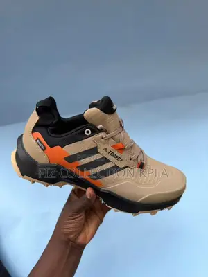 Terex Cream Urban Sneaker