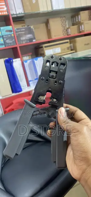 Crimping Tool With A Test