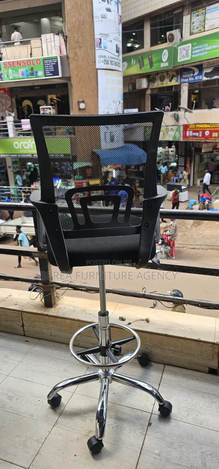 High Counter Mesh Office Chair