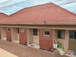 7bdrm Chalet in Kireka Biira Sentema, Central Division for sale