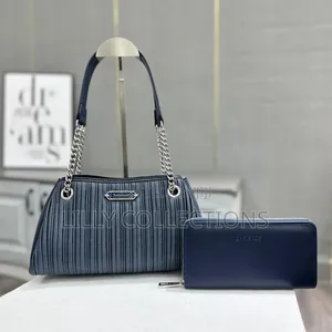 Small Capacity Shoulder Bag