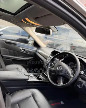 Mercedes-Benz E300 2011 Black