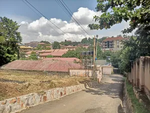 25 Decimals for Sale in Kisaasi