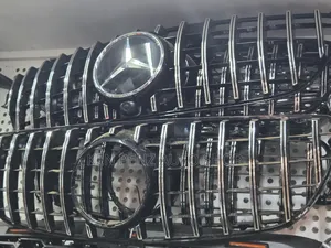 W205 and W213 Mercedes Benz GTR Front Grill