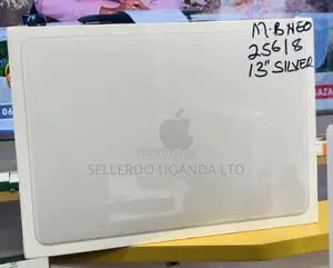 New Laptop Apple MacBook 8GB SSD 256GB