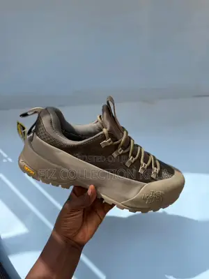 The North Face Army Green Runner