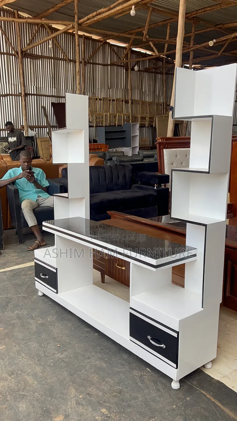 Adourable Double Shelves /Tv Stand