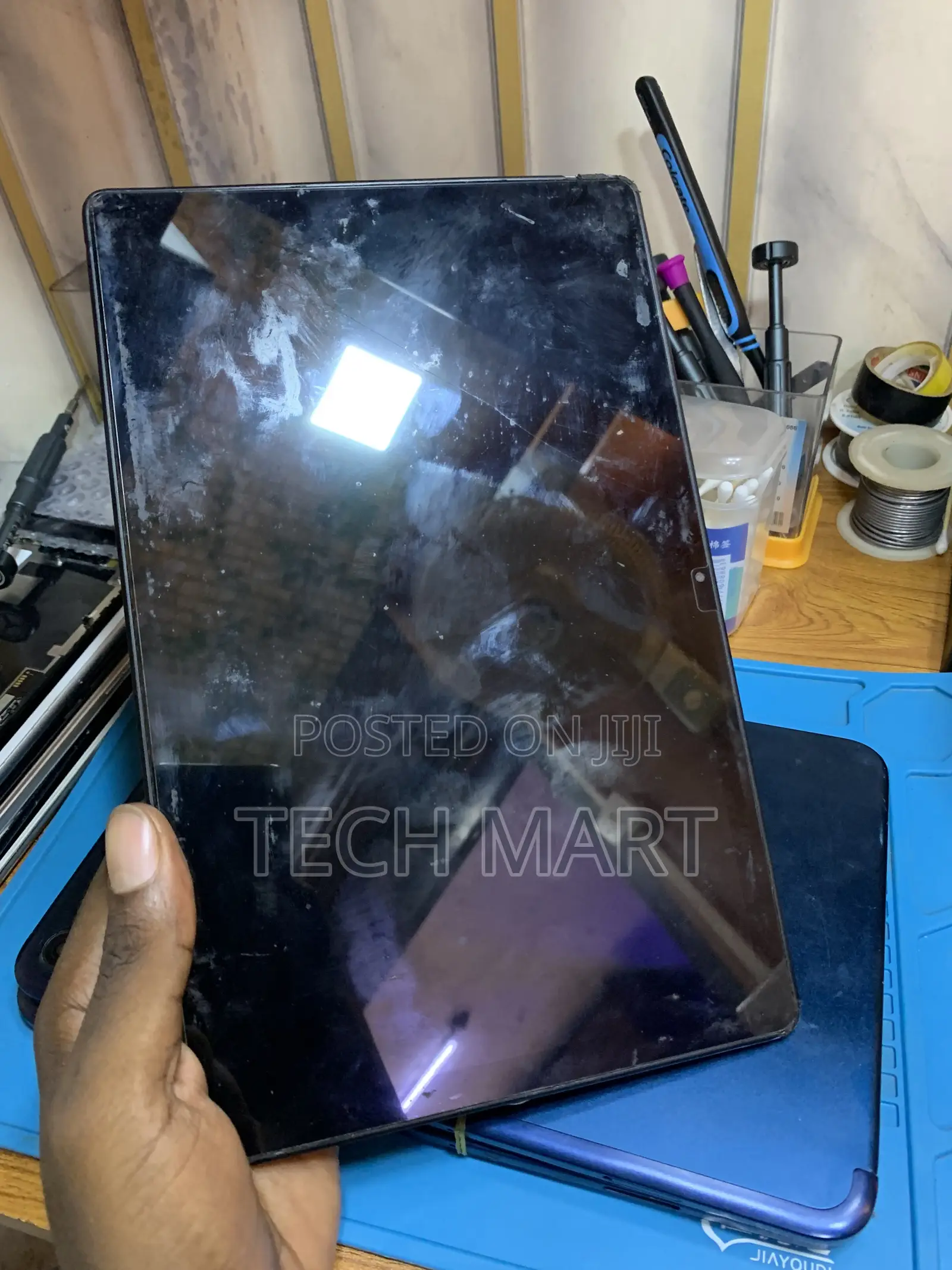 We Fix Tablets , iPads( Batteries, Screens and General Repairs