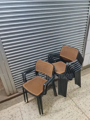 Black Cane Magner Plastic Chairs Plastic Chairs for Garden/ Restaurant