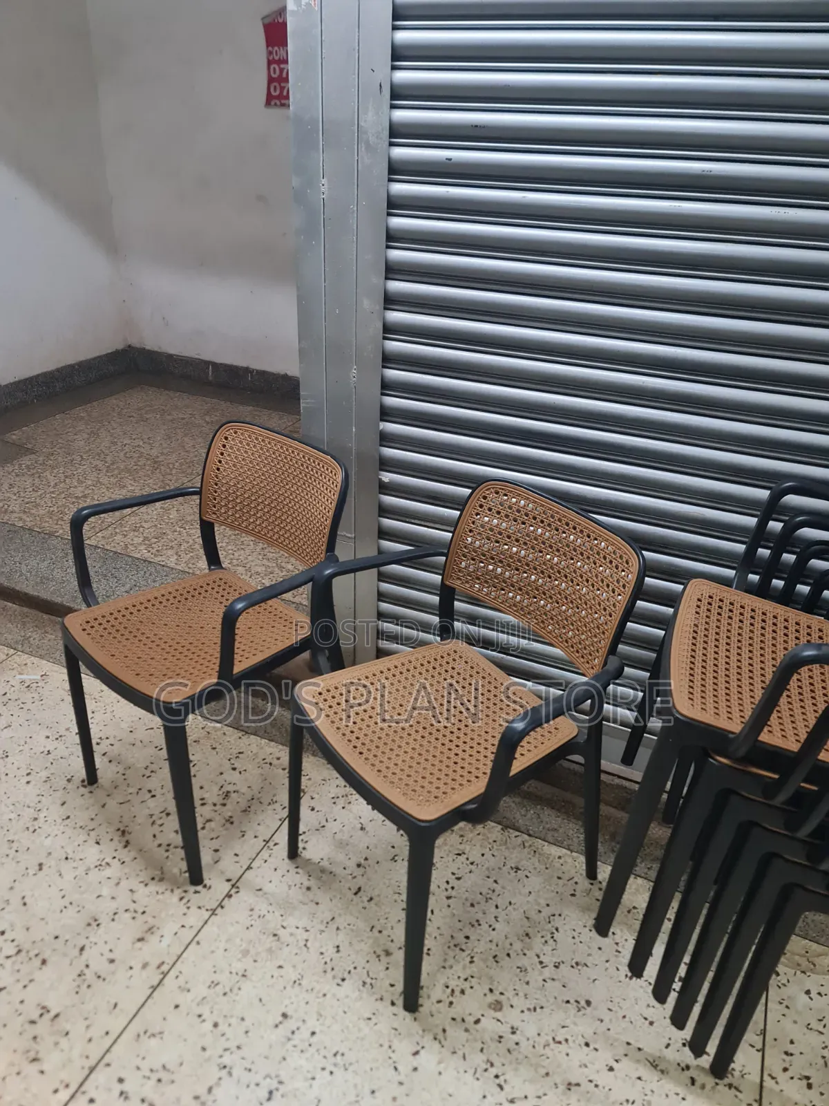 Elegant Meshed Back Dining Plastic Chairs Plastic Chairs