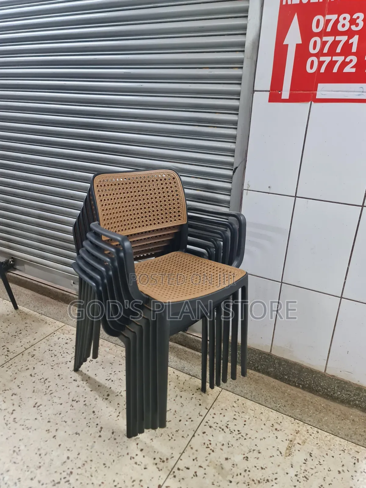 Retro Black Cafeteria Plastic Chairs Plastic Chairs