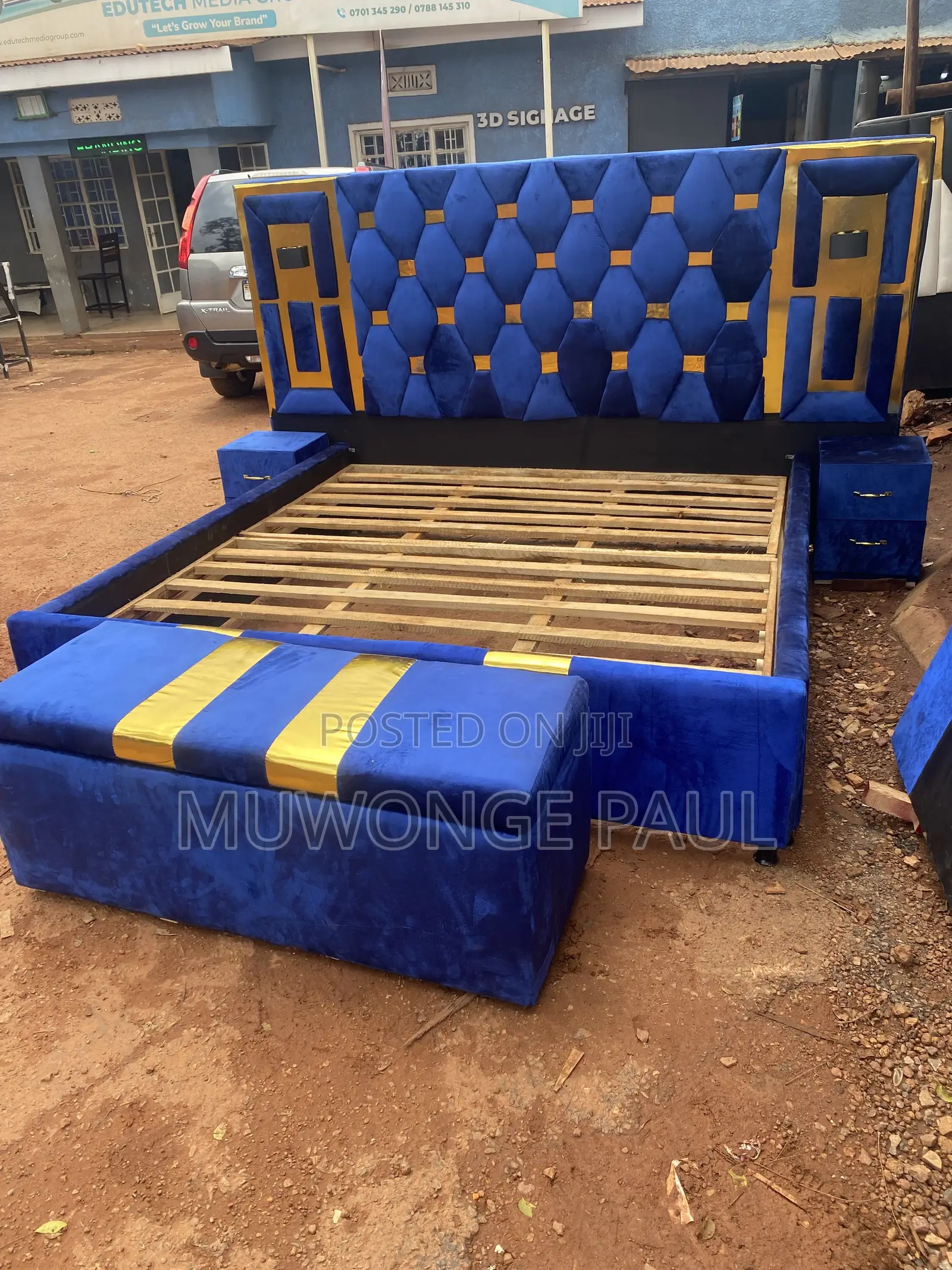 Geometric Cautioned Blue Light Beds