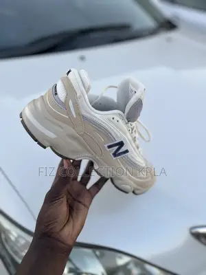 New Balance 1000 Cream 