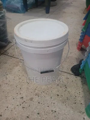 Plastic 20litres Bucket With a Seal