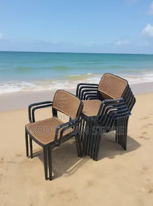 Cottages/Beach/Bars/Restaurant/Hotels Plastic Chairs Plastic Chairs