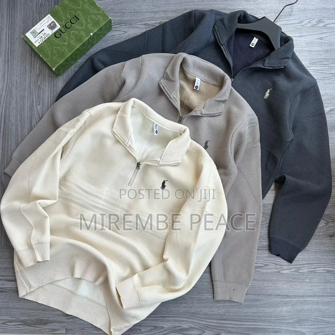 Good Quality Cotter Zipped Sweaters