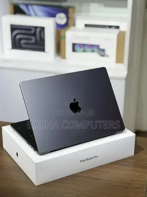 New Apple MacBook Pro 2024 M4 Max 14-inch 16GB Apple M4 Pro SSD 512GB