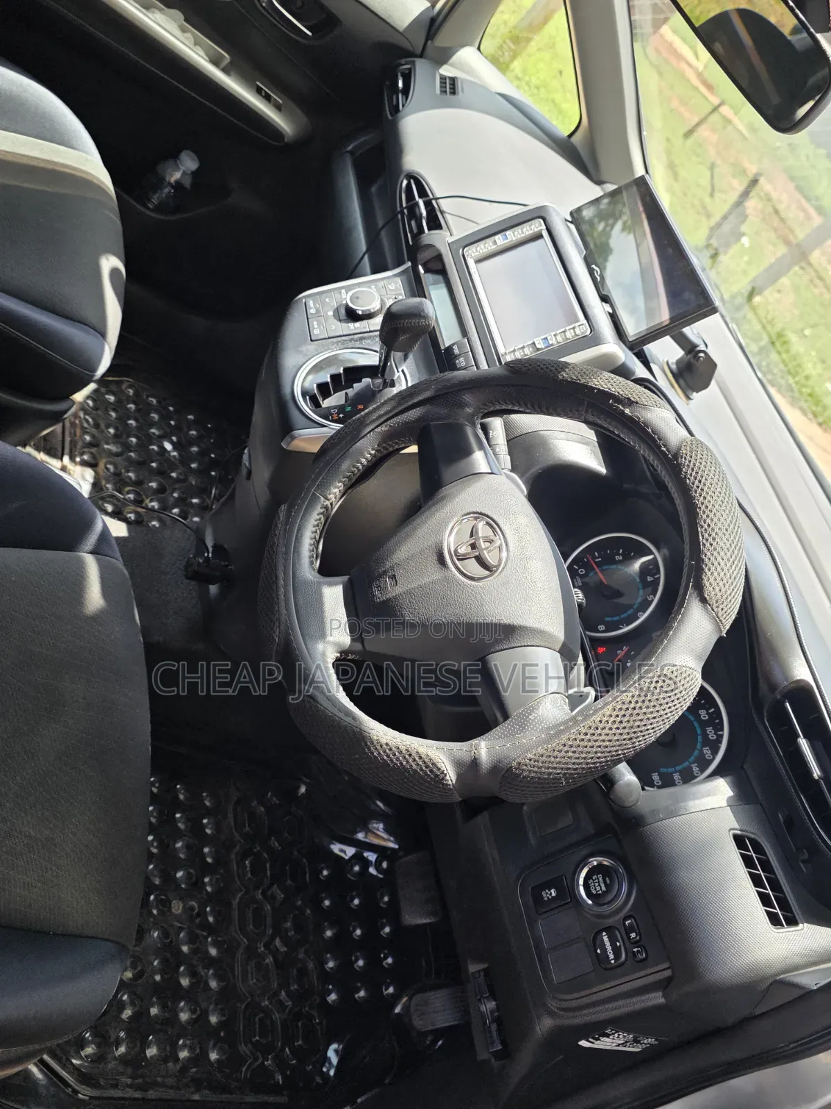 Toyota Wish 2010 Silver