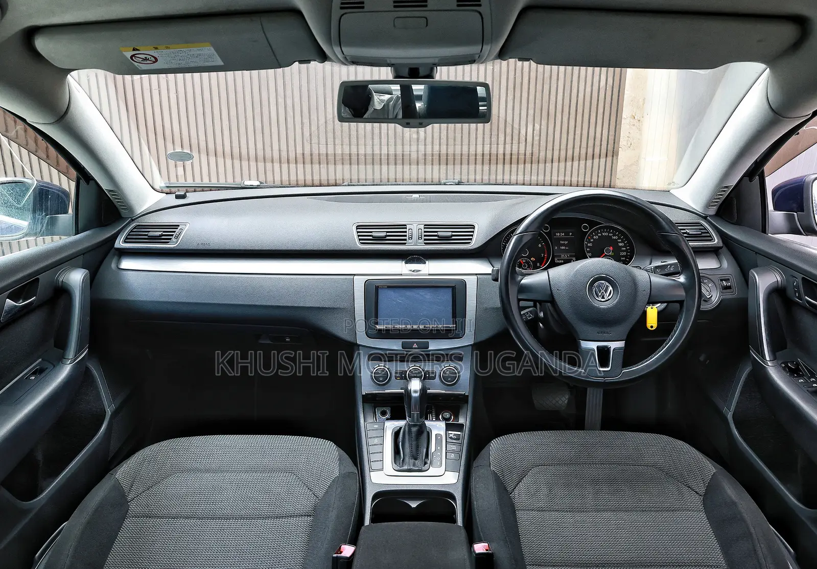 Volkswagen Passat 2012 Blue