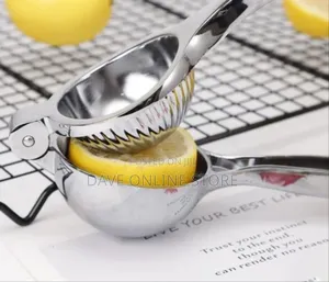 Premium Stainless Steel Manual Citrus Juicer – Maximize Your Juice