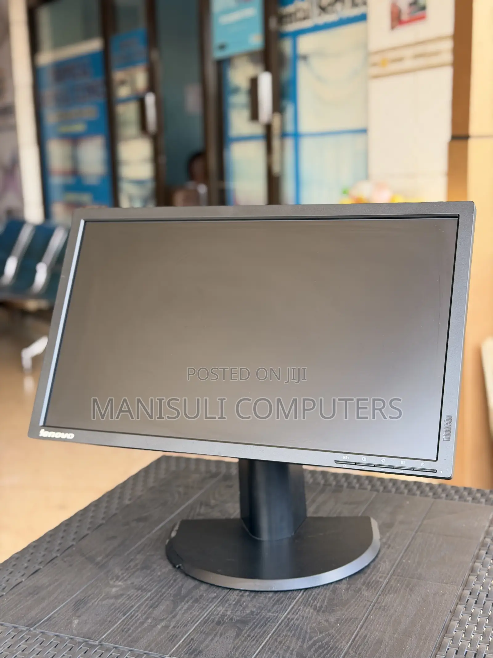 Lenovo 22 Inch Screen