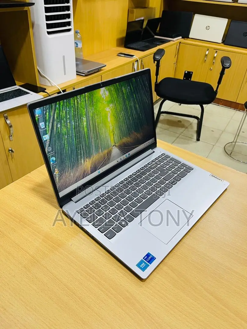 New Laptop Lenovo IdeaPad 1 4GB Intel Core i7 SSD 256GB