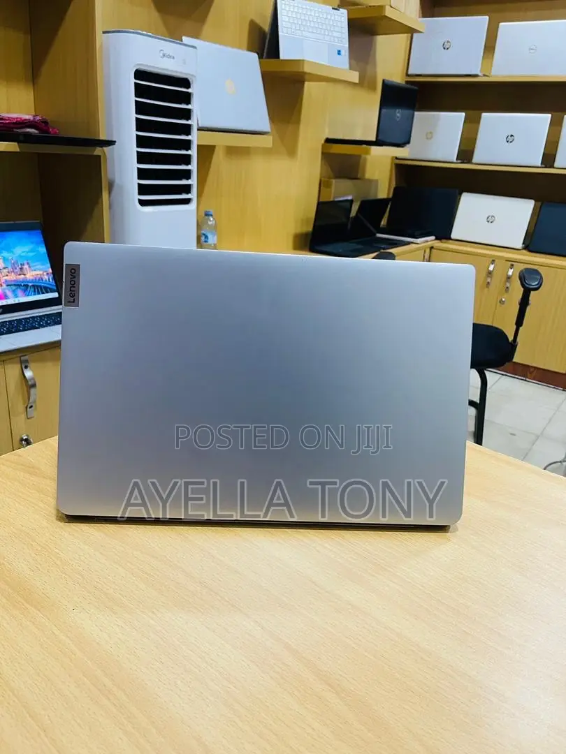 New Laptop Lenovo IdeaPad 1 4GB Intel Core i7 SSD 256GB