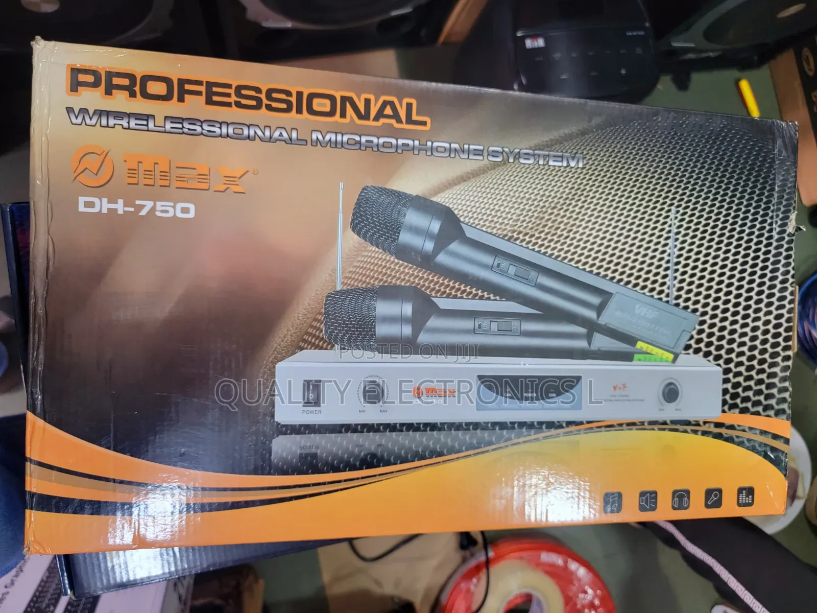 Max-Dh750 Wireless Microphone System