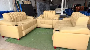 5 Seater Set of Leather Sofa With Cup Holders