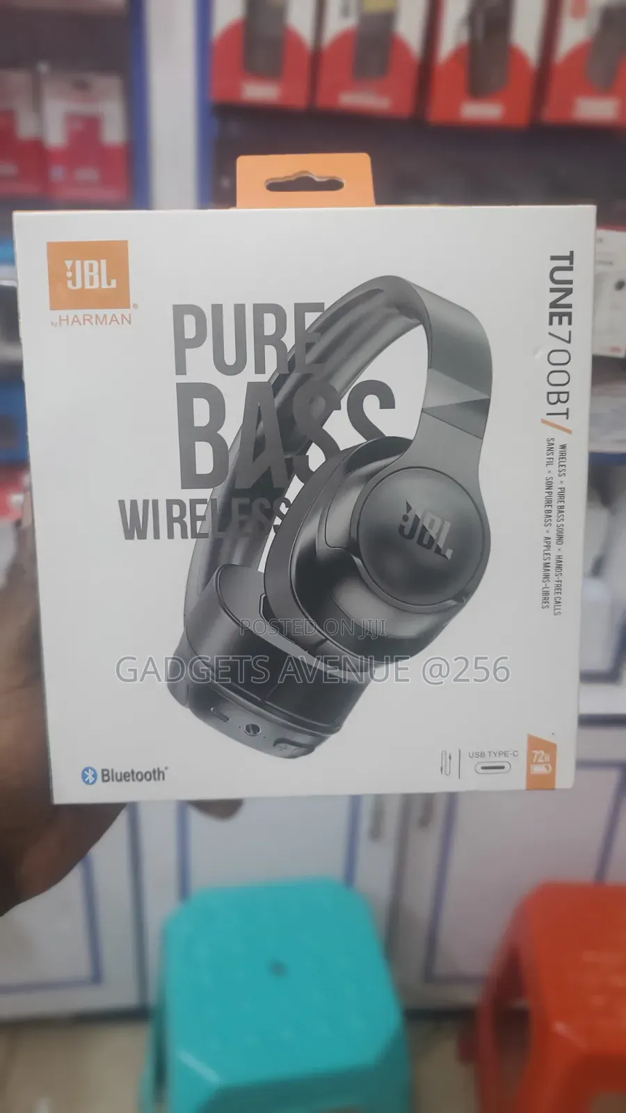 JBL Tune 700bt Wireless Over-Ear Headphone