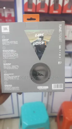 JBL Tune 700bt Wireless Over-Ear Headphone