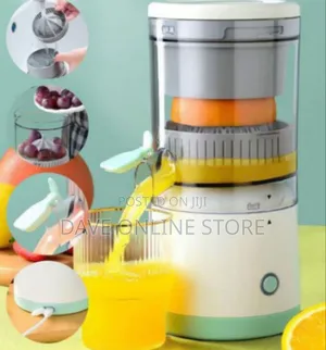 Portable Rechargeable Electric Citrus Juicer With Automatic