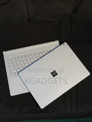 Laptop Microsoft Surface Book 2 8GB Intel Core i5 SSD 256GB