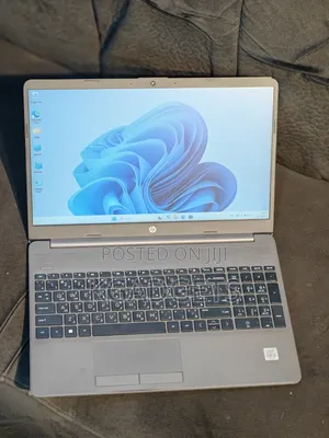 Laptop HP 250 G8 8GB Intel Core i5 SSD 256GB