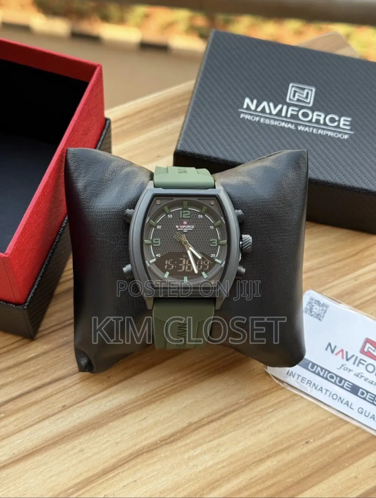 Classic Rubber Watch